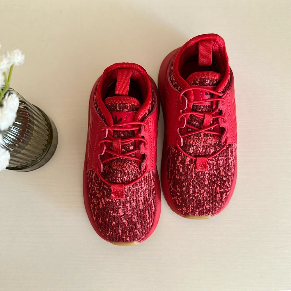 Adidas Sneakers